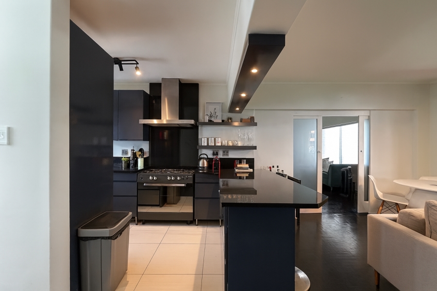 3 Bedroom Property for Sale in Sea Point Western Cape